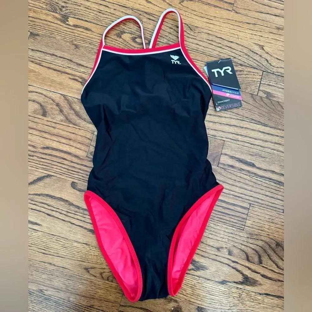 NWT New TYR Diamondfit Hydraspan Black Red Reversible Racing Swimsuit Sz 4 / 30